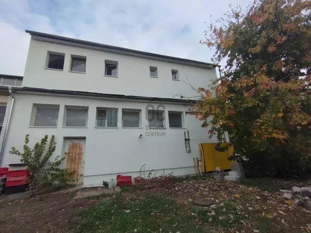 Eladó kereskedelmi és ipari ingatlan Dunakeszi, Alag 614 nm