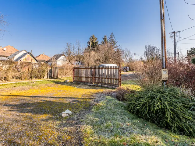 Eladó telek Rétság 908 nm