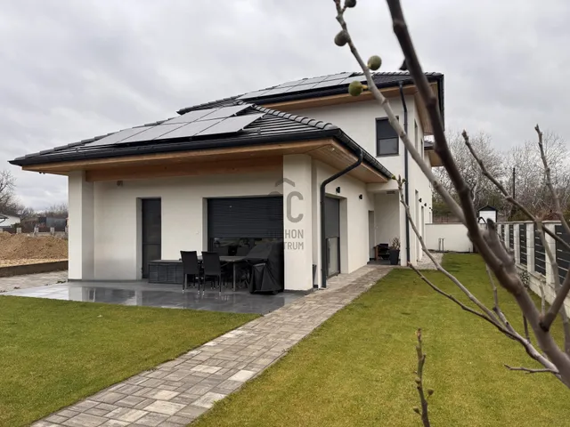 Eladó ház Göd, Nevelek 160 nm