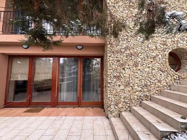 Eladó ház Őrbottyán 182 nm