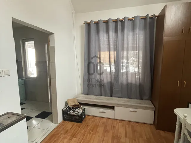 Kiadó ház Dunakeszi, Alag 35 nm