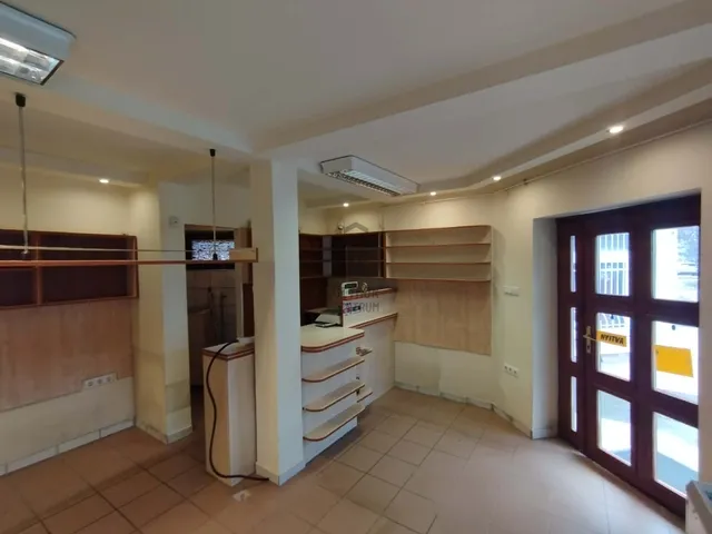 Eladó kereskedelmi és ipari ingatlan Dunakeszi 58 nm