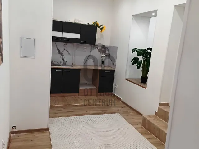 Eladó ház Budapest XV. kerület, Rákospalota 44 nm