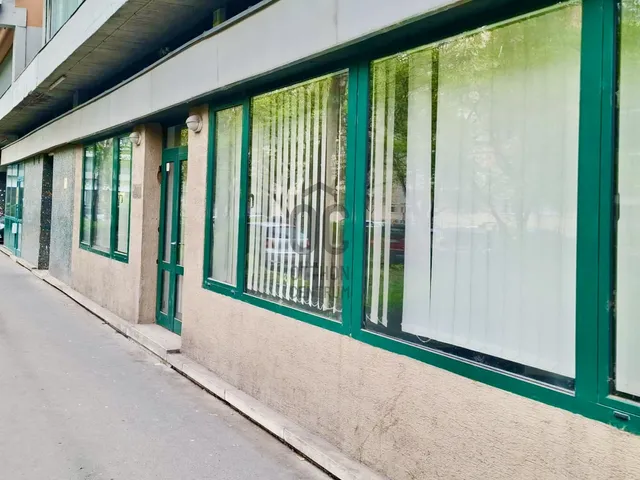 Eladó kereskedelmi és ipari ingatlan Budapest I. kerület 516 nm
