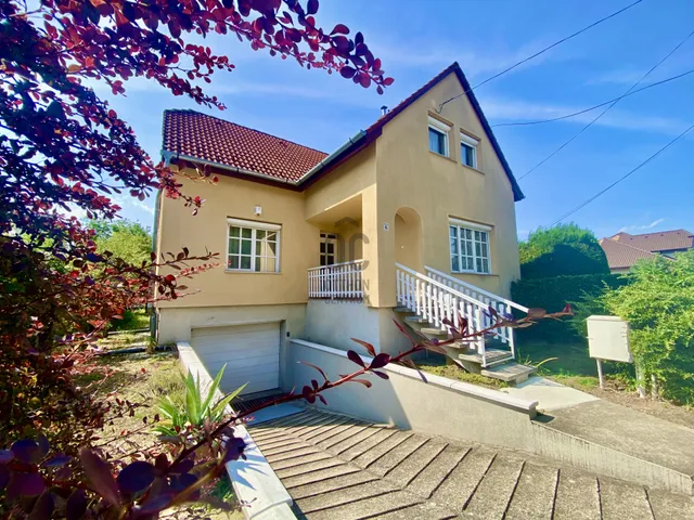 Eladó ház Dunakeszi, Alag 198 nm