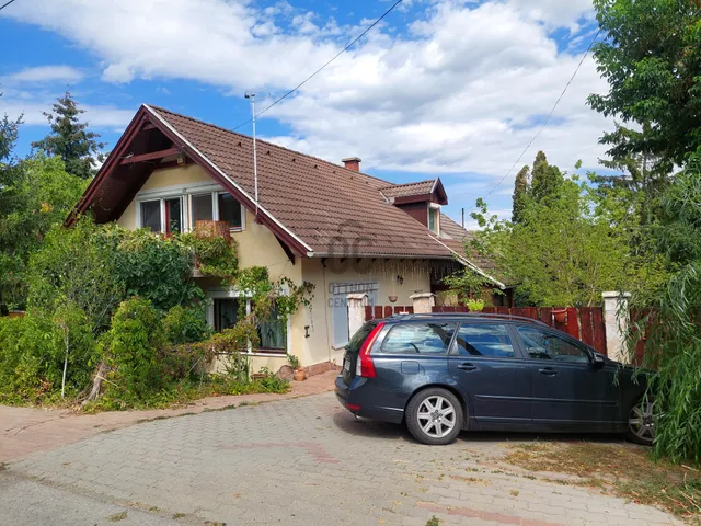 Eladó ház Verőce 185 nm