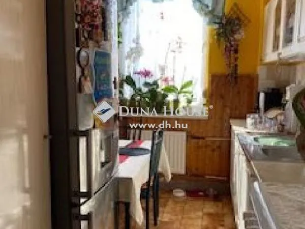 Eladó lakás Almásfüzitő 50 nm
