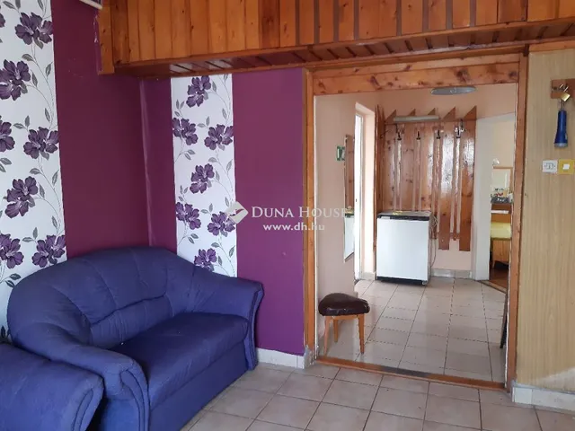 Eladó ház Dunaalmás 120 nm
