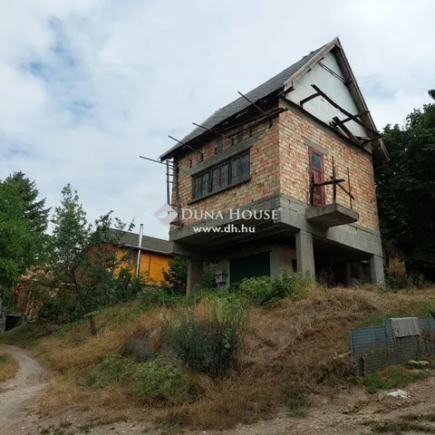 Eladó nyaraló Környe 45 nm
