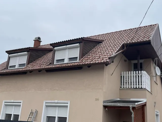 Eladó ház Tatabánya, Kertváros 194 nm