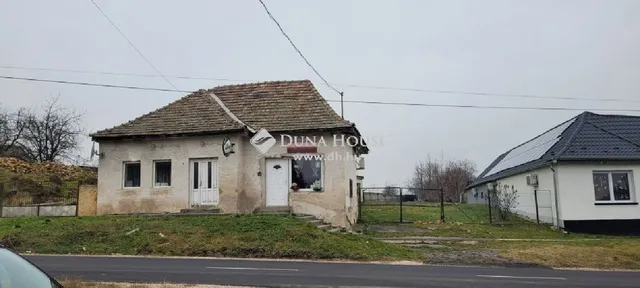 Eladó ház Szákszend 120 nm