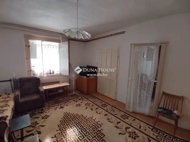 Eladó ház Tatabánya 70 nm