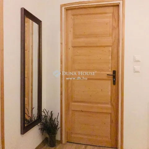 Eladó ház Tatabánya, Bánhida 250 nm
