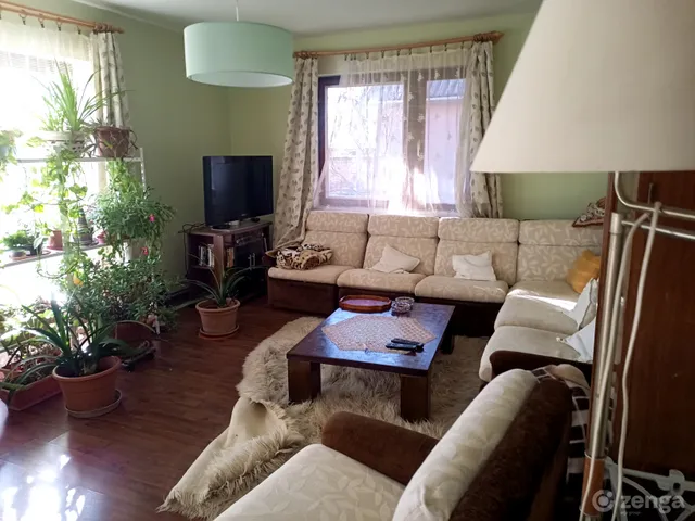 Eladó ház Beloiannisz 97 nm