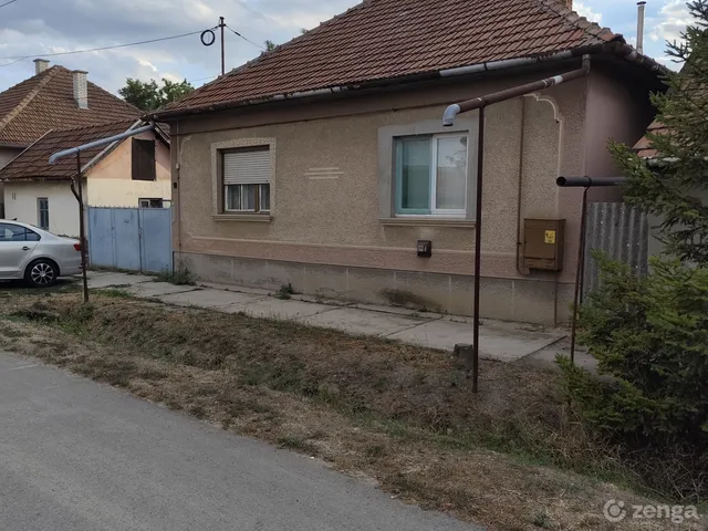 Eladó ház Méhkerék 110 nm