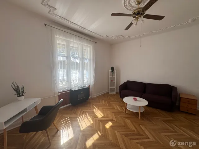 Eladó lakás Szeged, Alsóváros 74 nm