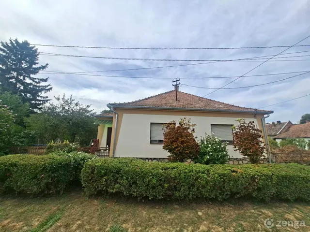 Eladó ház Kátoly 154 nm