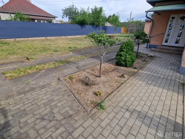 Eladó ház Debrecen, Biharikert, Vasutas 85 nm