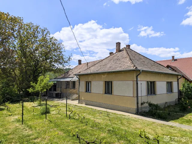 Eladó ház Csővár 137 nm