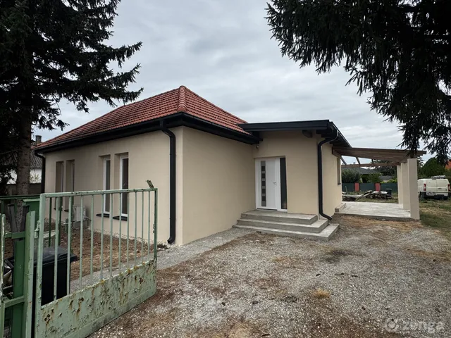 Eladó ház Győrladamér 90 nm