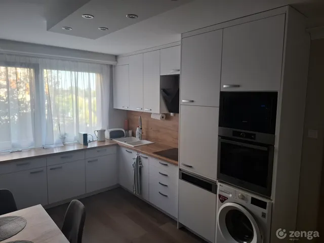 Eladó lakás Győr, Adyváros 49 nm
