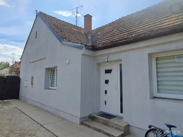 Eladó ház Fertőd, Eszterháza 110 nm
