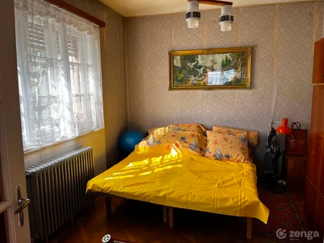 Eladó ház Budapest III. kerület, Csillaghegy 185 nm