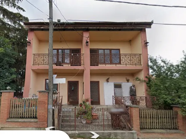 Eladó ház Valkó 214 nm