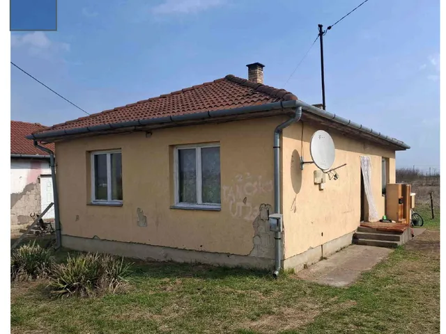 Eladó ház Vasmegyer 68 nm