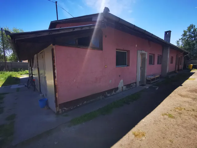 Eladó ház Monor, Ceglédi út 14 273 nm