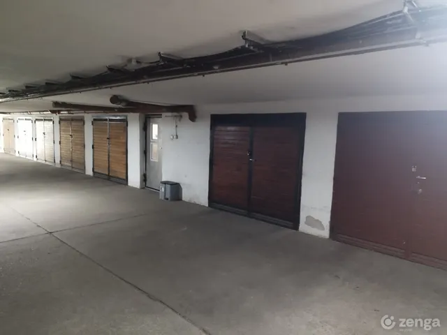 Eladó garázs Debrecen, Széchenyikert 15 nm
