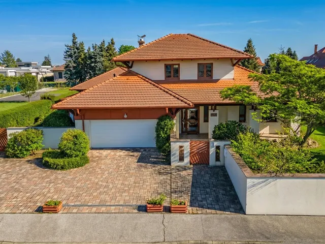 Eladó ház Szombathely, Kürtös u. 12. 206 nm