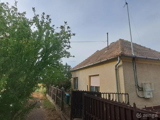 Eladó ház Magyargencs 90 nm