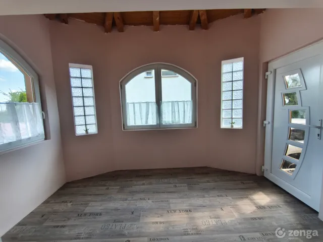 Eladó ház Igal 184 nm