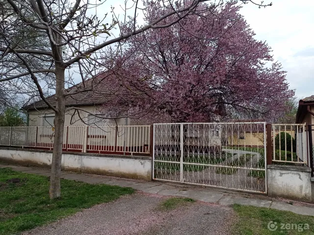 Eladó ház Mélykút 130 nm