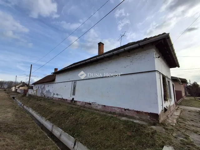 Eladó ház Karcag, Kun utca 97 nm
