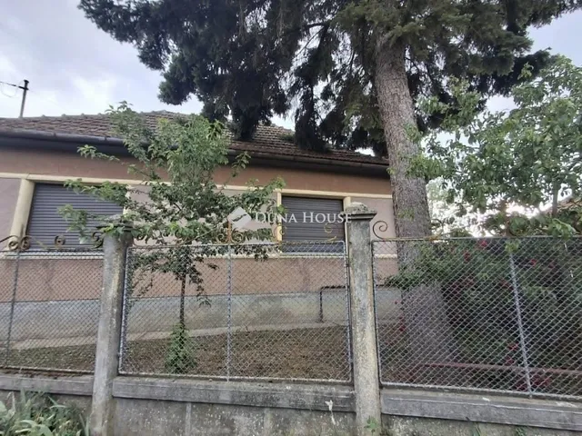 Eladó ház Gáborján 94 nm