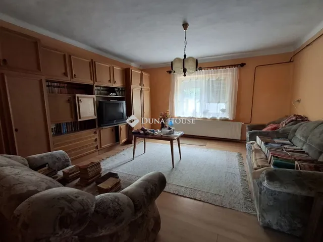 Eladó ház Füzesgyarmat 100 nm