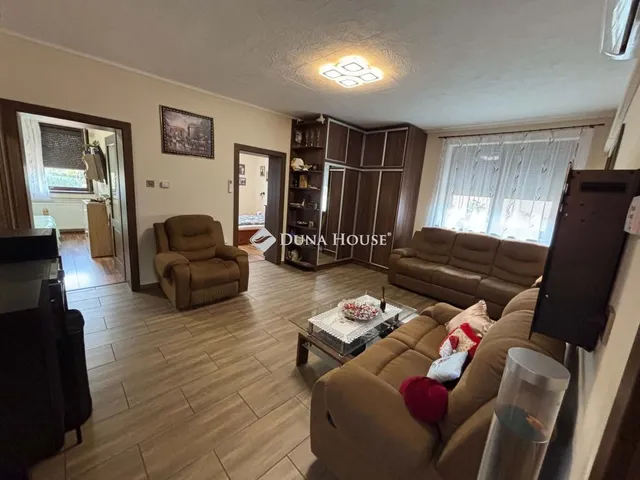 Eladó ház Püspökladány 200 nm