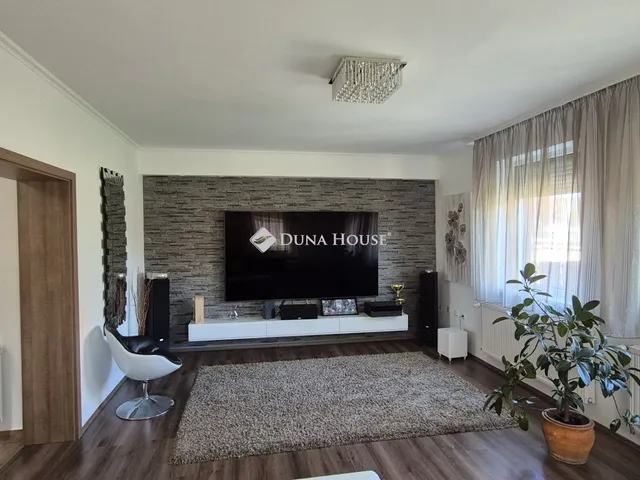 Eladó ház Debrecen 226 nm