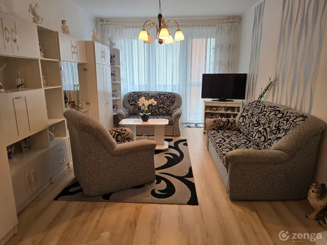 Eladó lakás Szombathely, Joskar-Ola-lakótelep 56 nm