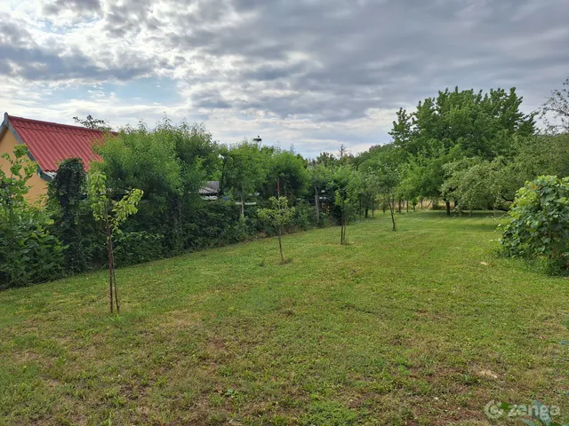Eladó telek Szombathely, Sarlaytelep 1439 nm