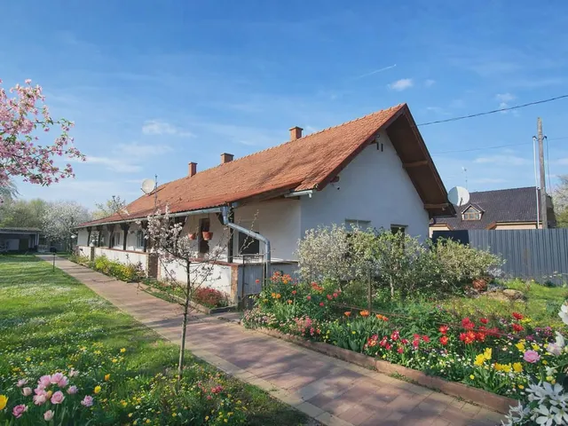 Eladó ház Ócsa, Felsőbabád-Újtelep 130 nm