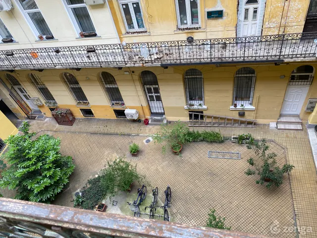 Eladó lakás Budapest VI. kerület, Nagykörúton kívüli terület 47 nm