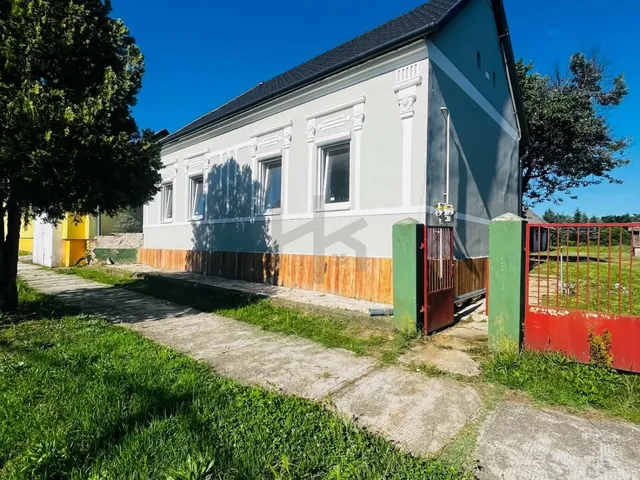 Eladó ház Heresznye 100 nm