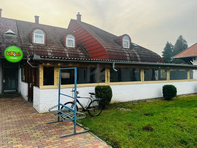 Eladó kereskedelmi és ipari ingatlan Berzence 190 nm