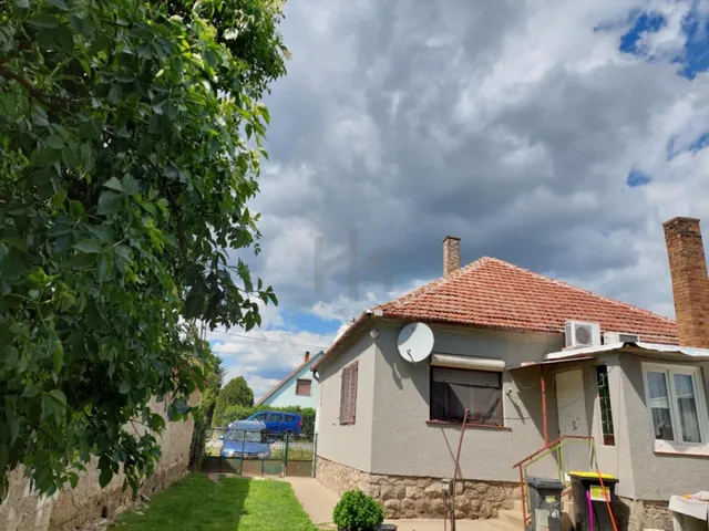 Eladó ház Kacsóta 85 nm
