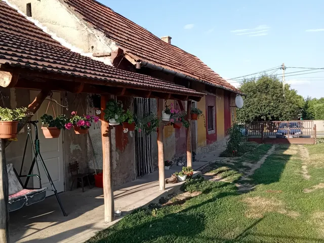 Eladó ház Merenye 80 nm