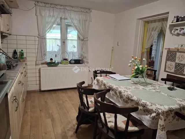 Eladó ház Füzesgyarmat 100 nm