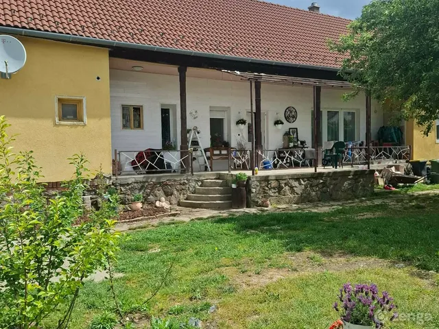 Eladó ház Mórágy 95 nm